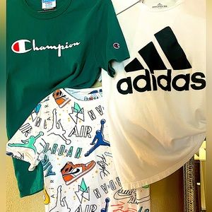 Unisex small shirts 2 for 16